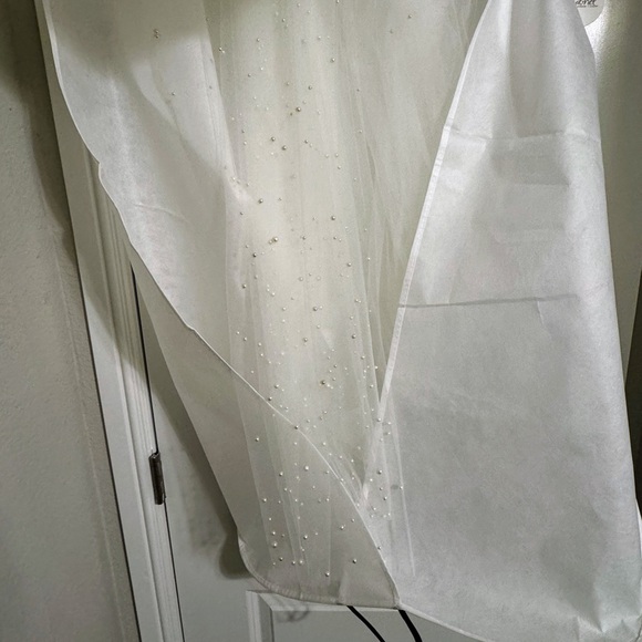 Sara Gabriel Custom Pear Ombré Veil 110” - NEW NEVER WORN - Picture 6 of 7